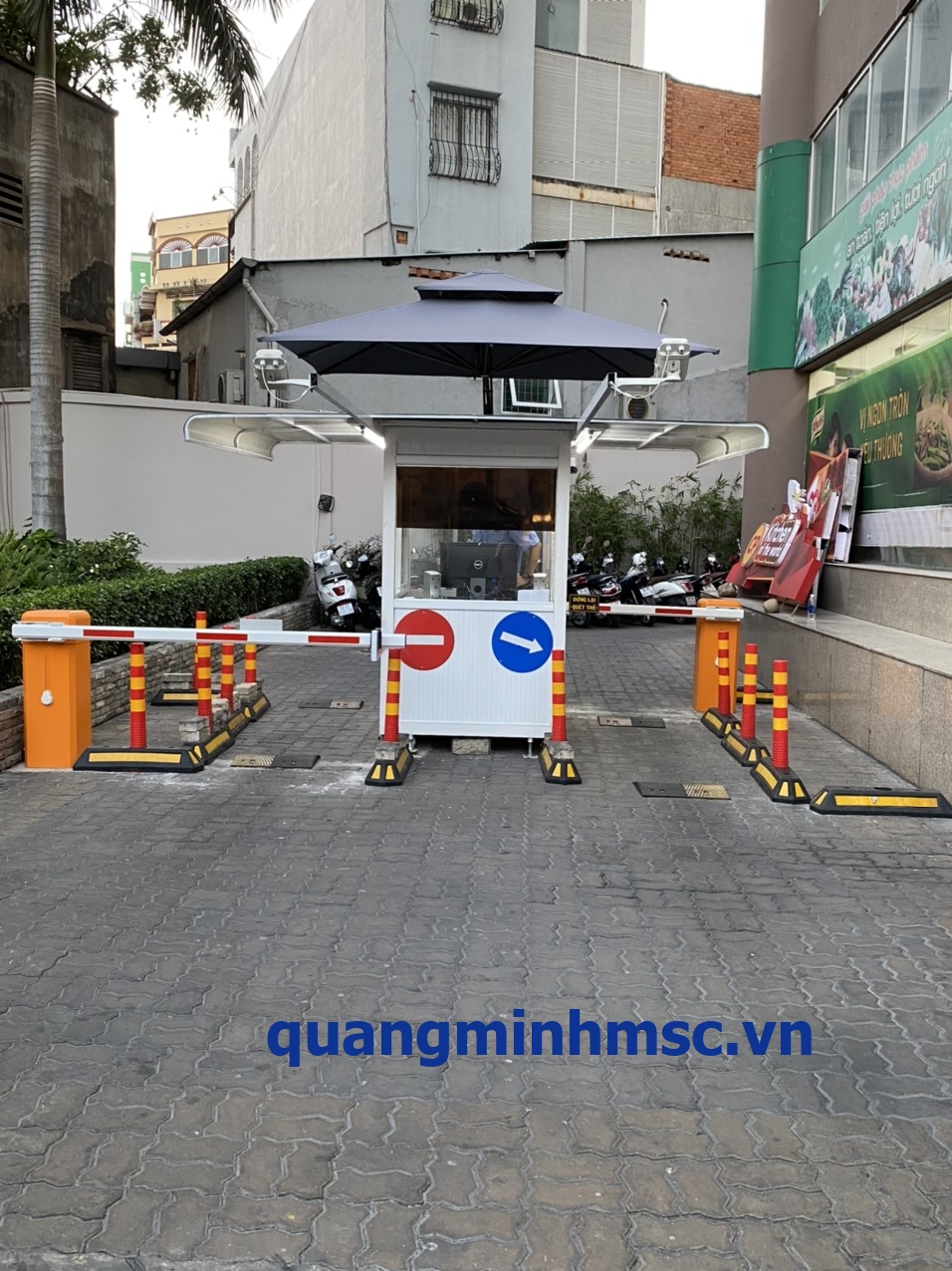 máy giữ xe quận 12